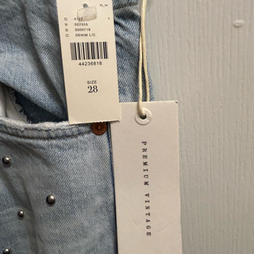 Citizens Of Humanity Light Blue Studded Slim Straight Jeans - Picture 3 of 3